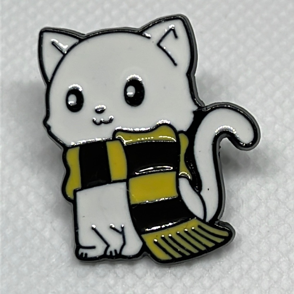 Cat‎ with Scarf Cat Lover brooch lapel pin backpack pin hat pin